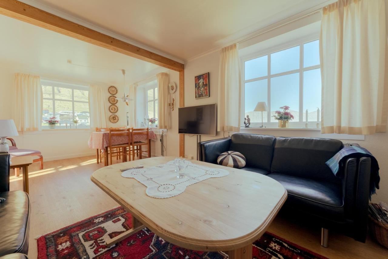 Lovely 4-Br House / Sea View / Nature Oyndarfjordur ภายนอก รูปภาพ